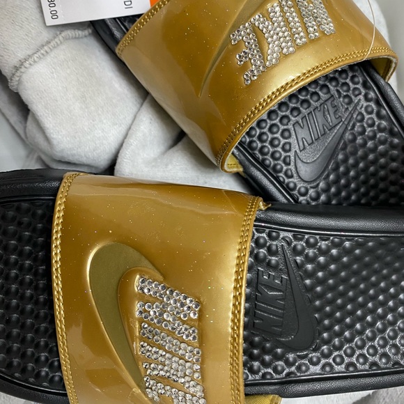 Nike slides - Picture 5 of 5